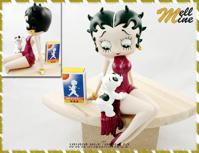 Betty Boop Shelf sitter