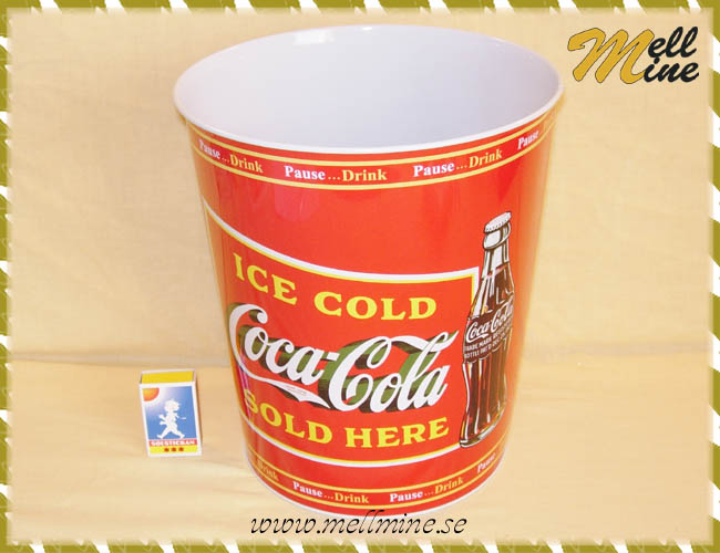 Coca Cola papperskorg, Ice cold sold here