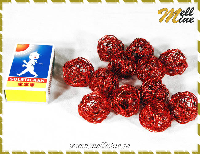 Dekorationsbollar, metall - r�da 2,5 cm