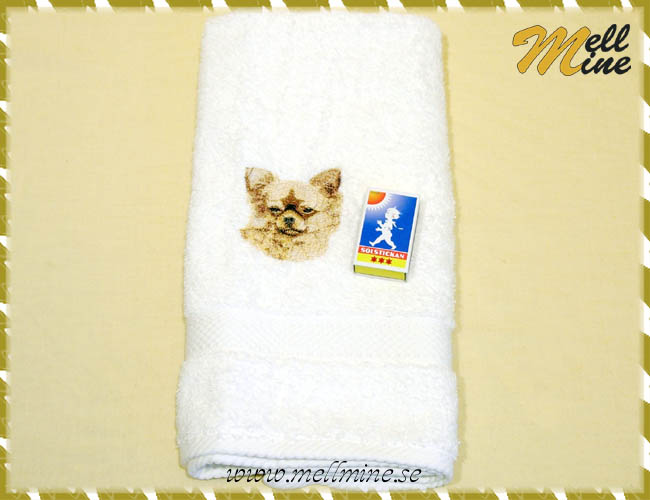 Broderad handduk 50x70 cm, Chihuahua - offwhite