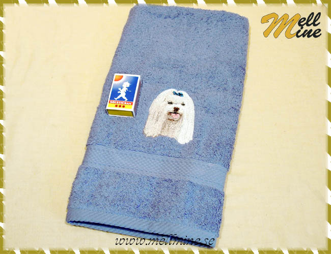 Broderad handduk 50x70 cm, Malteser - duvbl�
