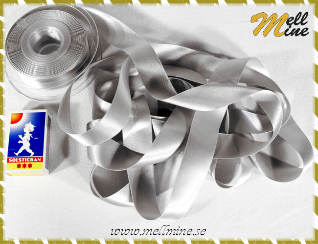 Satinband/sidenband, silvergr� - 25 mm (metervara)