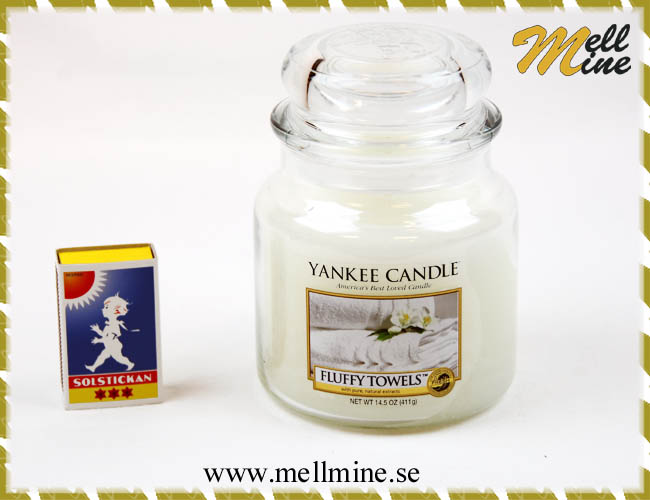 Yankee Candle housewarmer medium jar - Fluffy towels